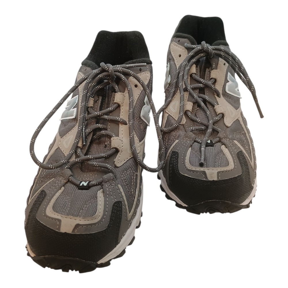 New Balance Women's 9.5B 470 CW470BS Gray All-Terrain  Running Shoes Sneakers‎